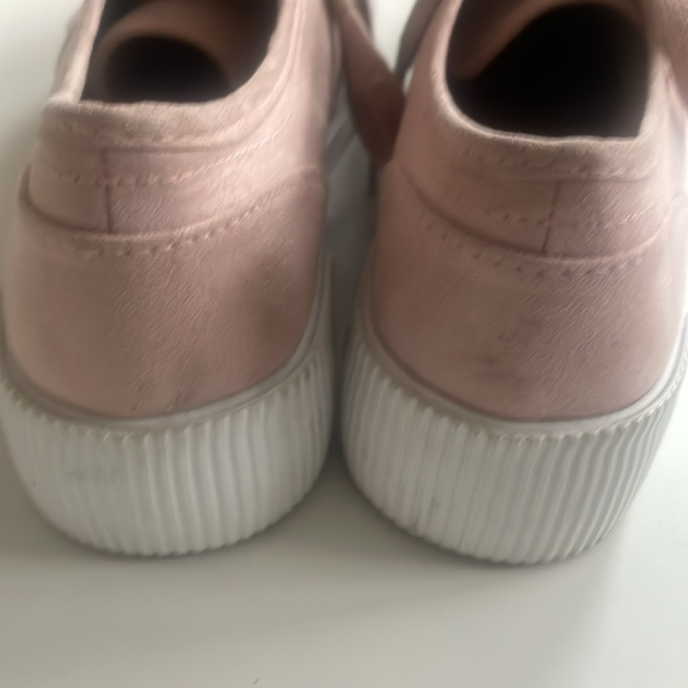 H &M by Divided NWOT Platform Sneakers - Picture 11 of 17